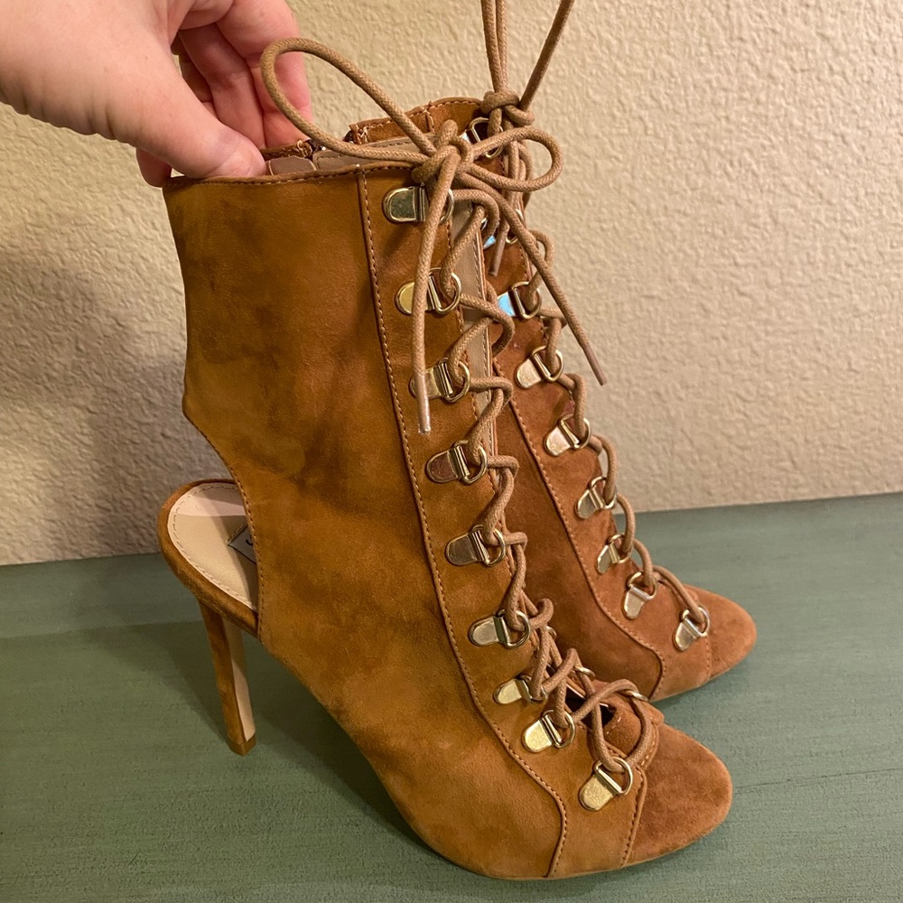 New Steve Madden Kennee Lace up, Open-toe Booties